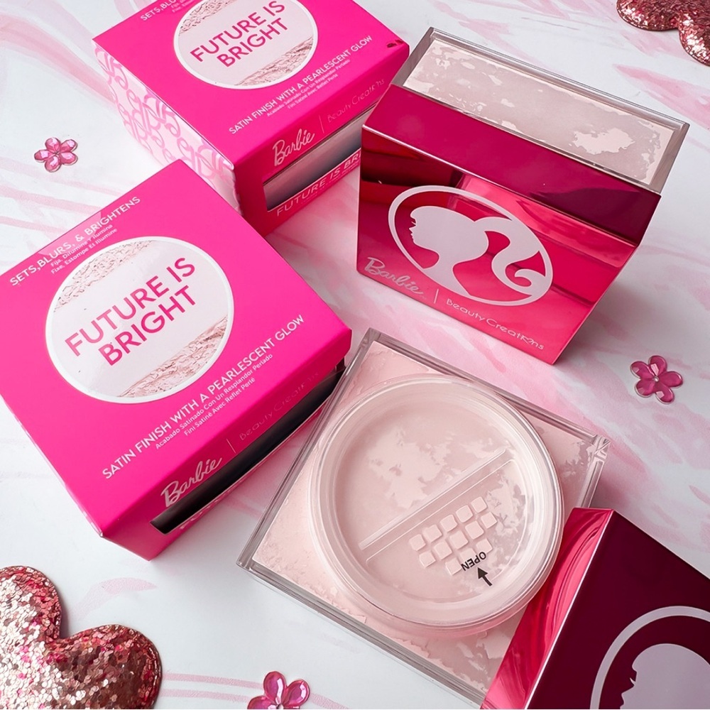 Barbie Pink and Purple Makeup Light Setting Powder - Picture 4 of 4